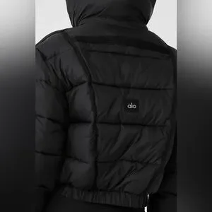 関税込国内発送◆ALO yoga◆ASPEN LOVE パファー ジャケット Alo Yoga alo yoga Aspen Love Puffer Jacket 248.00